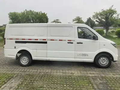 Dongfeng EM27