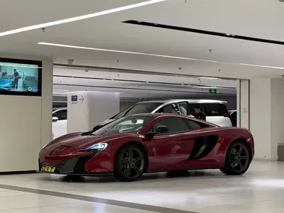 McLaren 625C