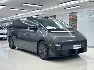 Li Auto Li MEGA