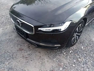 Volvo S90 PHEV