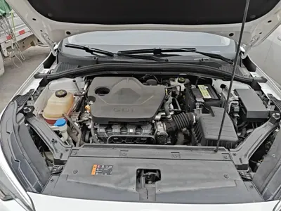 Roewe i5