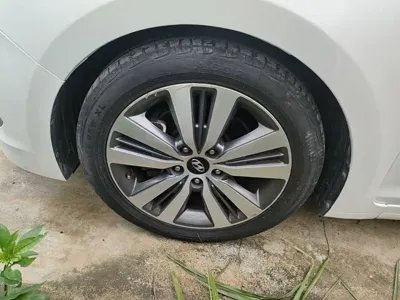 Hyundai Mistra