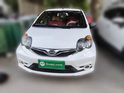 BYD F0