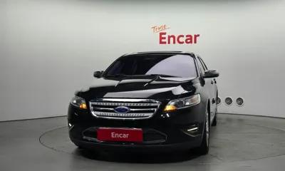 Ford Taurus