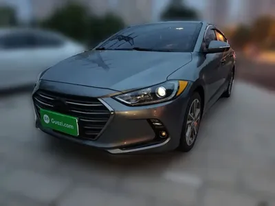 Hyundai Elantra