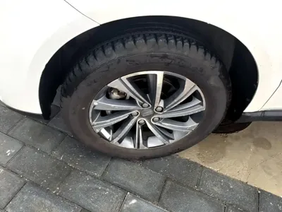 Geely Vision X6