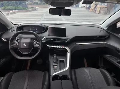 Peugeot 4008