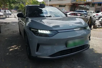 Leapmotor C11