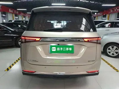 Wuling Jiachen