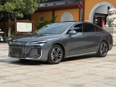 Roewe 荣威M7 DMH