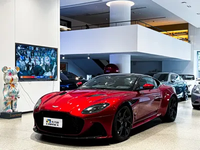 Aston Martin DBS