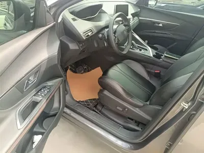 Peugeot 4008