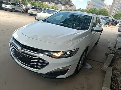 Chevrolet Malibu XL