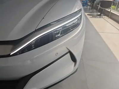 BYD 汉L
