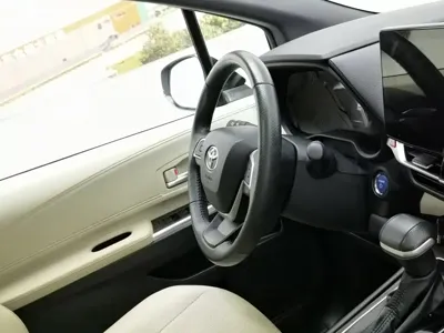 Toyota Granvia
