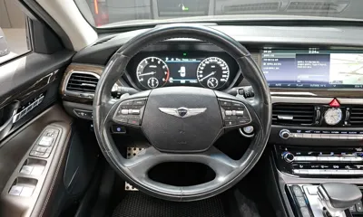 Genesis EQ900