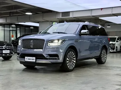 Lincoln Navigator