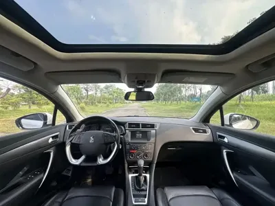DS DS 5
