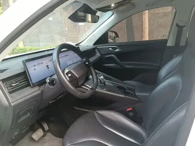 Roewe RX5
