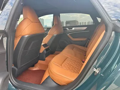 Audi A7L