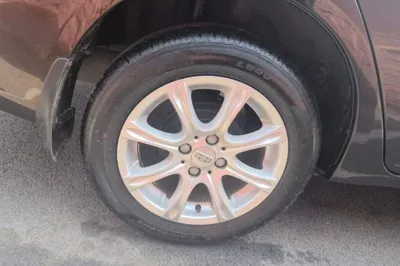Geely Auto Diamond