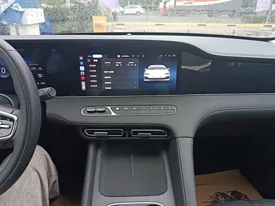 Roewe D7