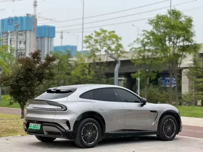 Xiaomi 小米YU7