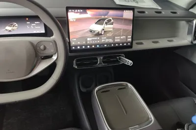 Leapmotor B10