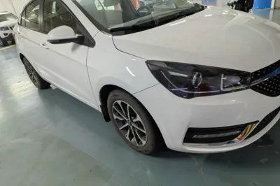 Chery Arrizo 5