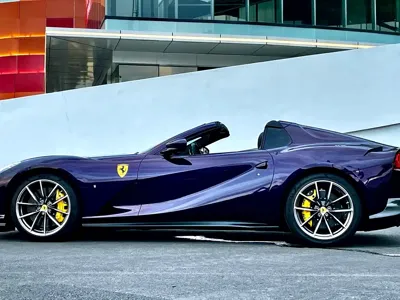 Ferrari 812