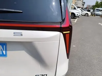 大通 G70