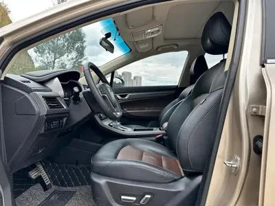 Geely Emgrand GS