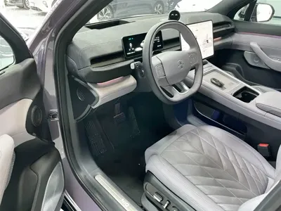 Nio EC6