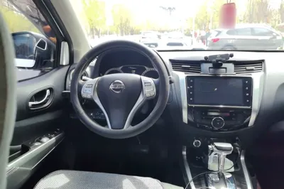 Nissan Terra