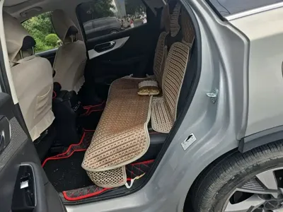 BAIC X7