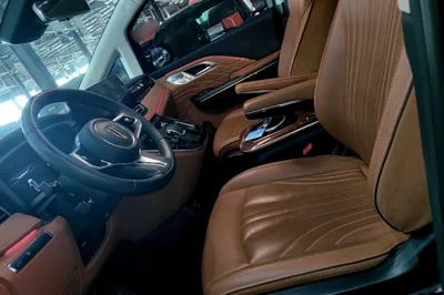Hongqi HQ9