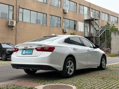 Chevrolet Malibu XL