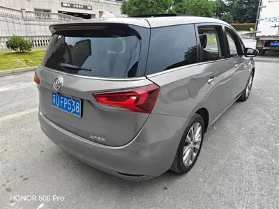 Buick GL6