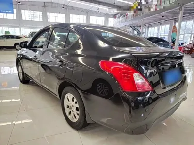 Nissan Sunny