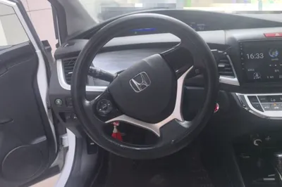 Honda Jade