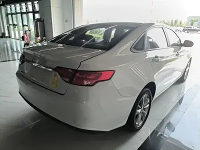 Geely Emgrand GL