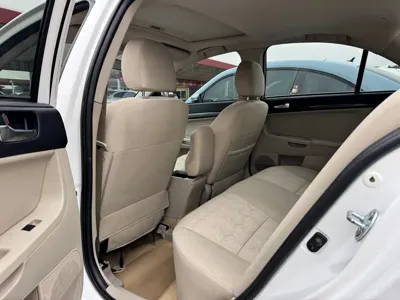 Mitsubishi Lancer EX