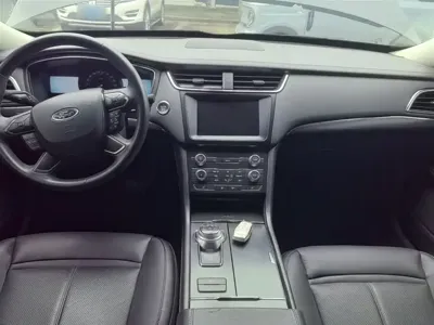 Ford Taurus