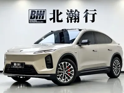 Nio EC6