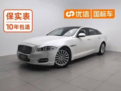 Jaguar XJ