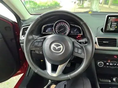 Mazda 3 Axela