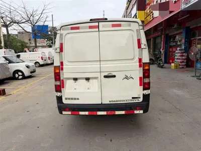 Geely 吉奥睿征L