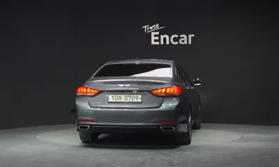 Hyundai Genesis