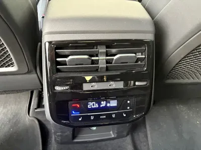 Audi Q6