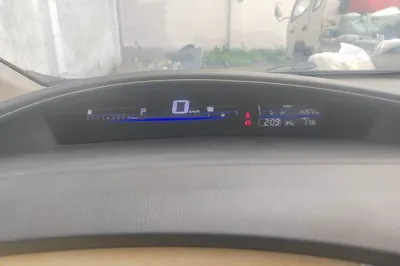 Honda Jade